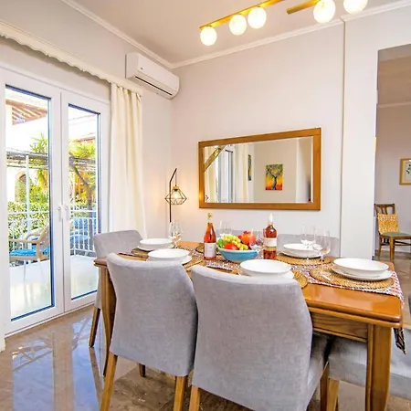 Villa Pelagias Garden House By